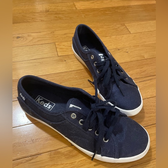 NWOT Keds dark blue canvas lace-up sneakers. Never worn! - Picture 5 of 5